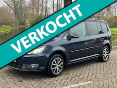Volkswagen Touran - 1.4 TSI Comfortline 7-persoons Led Xenon Pdc Cruise control 2011
