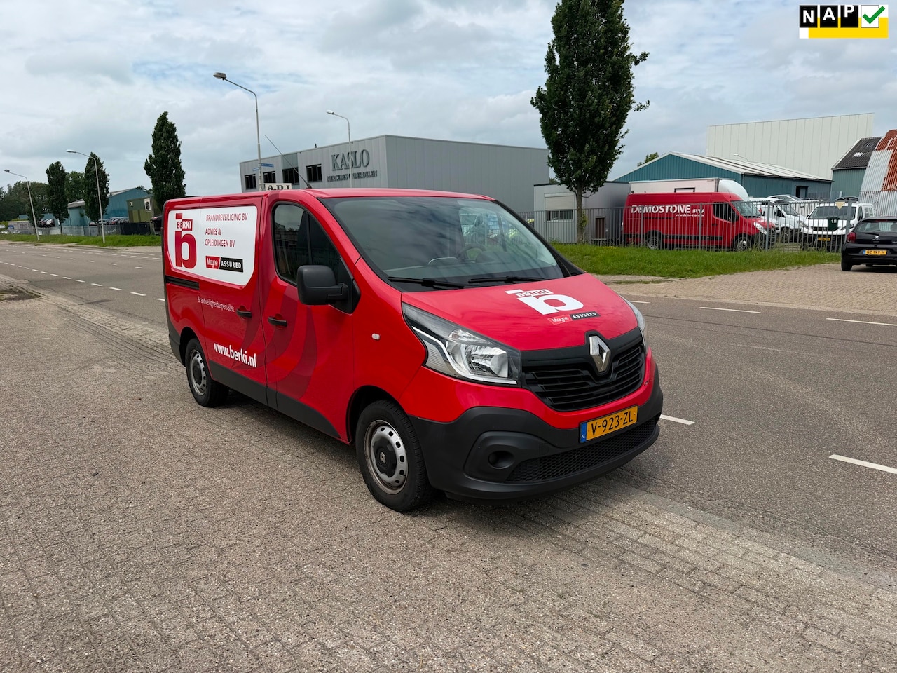 Renault Trafic - 1.6 dCi T29 L1H1 Comfort Energy 1.6 dCi T29 L1H1 Comfort Energy - AutoWereld.nl