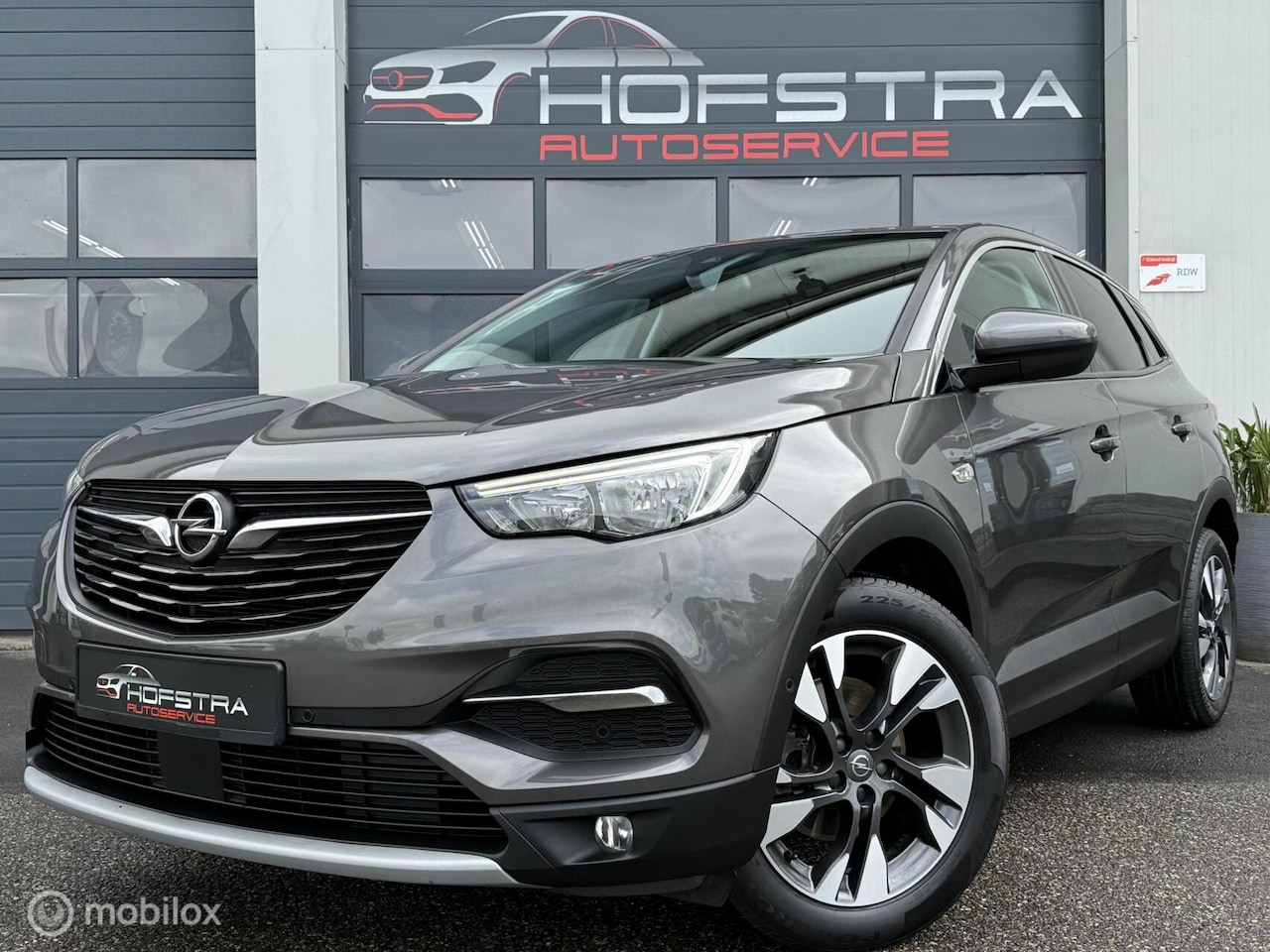 Opel Grandland X - 1.2 Turbo Innovation CarPlay Distr-riem-vv! - AutoWereld.nl