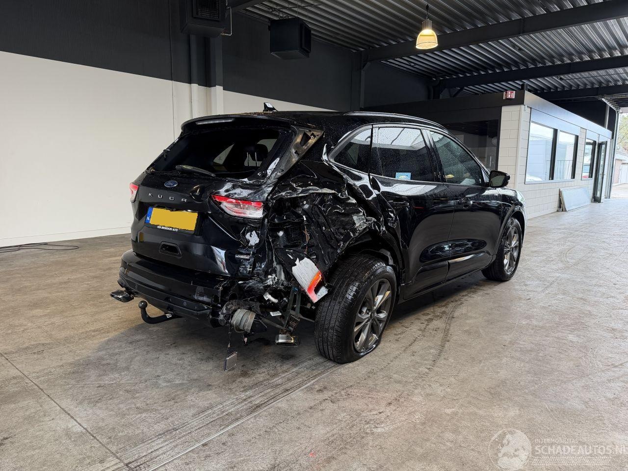 Ford Kuga - 2.5 PHEV ST-Line X 2.5 PHEV ST-Line X