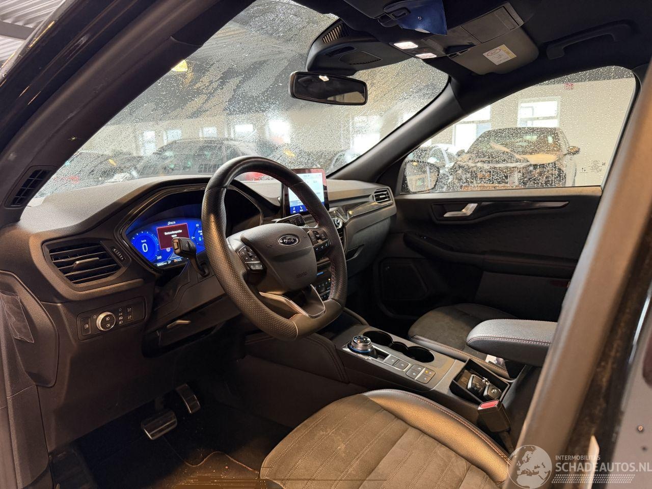Ford Kuga - 2.5 PHEV ST-Line X 2.5 PHEV ST-Line X
