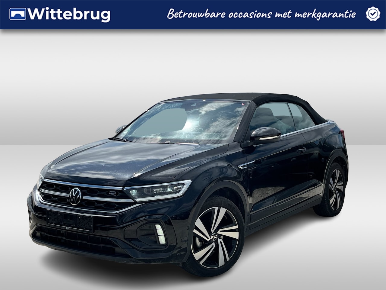 Volkswagen T-Roc Cabrio - 1.5 TSI 150pk R-Line Black Style DSG Automaat Trekhaak / Digital Cockpit / R-Line design / - AutoWereld.nl