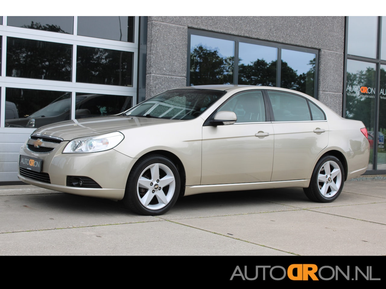 Chevrolet Epica - 2.5i Executive 1e Eigenaar Dealer Onderhouden - AutoWereld.nl