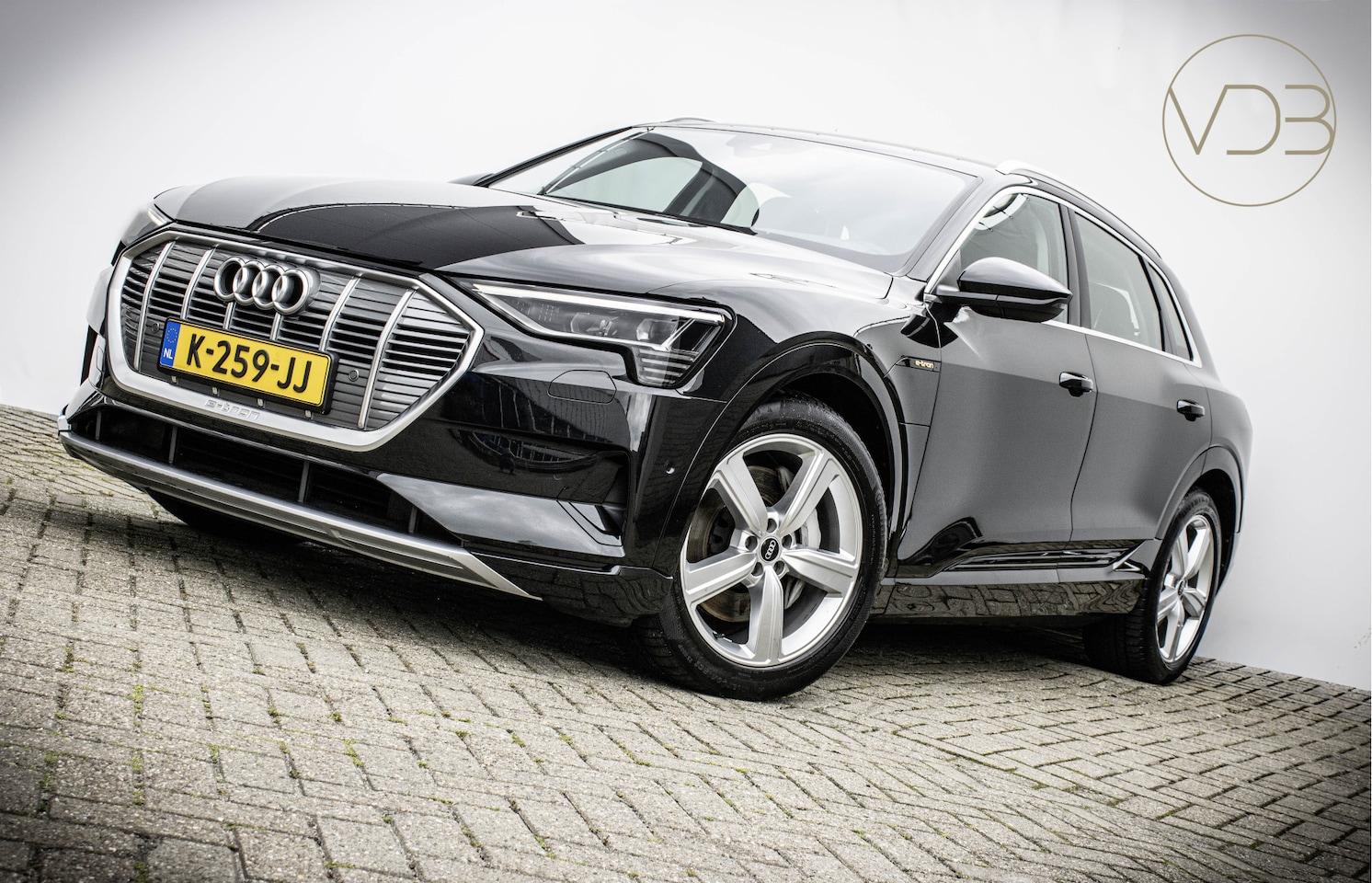 Audi e-tron - 55 SOH 91% Business edition 95 kWh Origineel NL INCL BTW - AutoWereld.nl