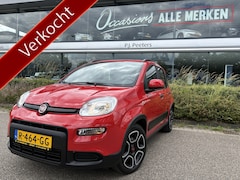 Fiat Panda - 1.0 Hybrid sport Airco - Dakrails - Radio - Bluetooth - Centrale deurvergrendeling met afs