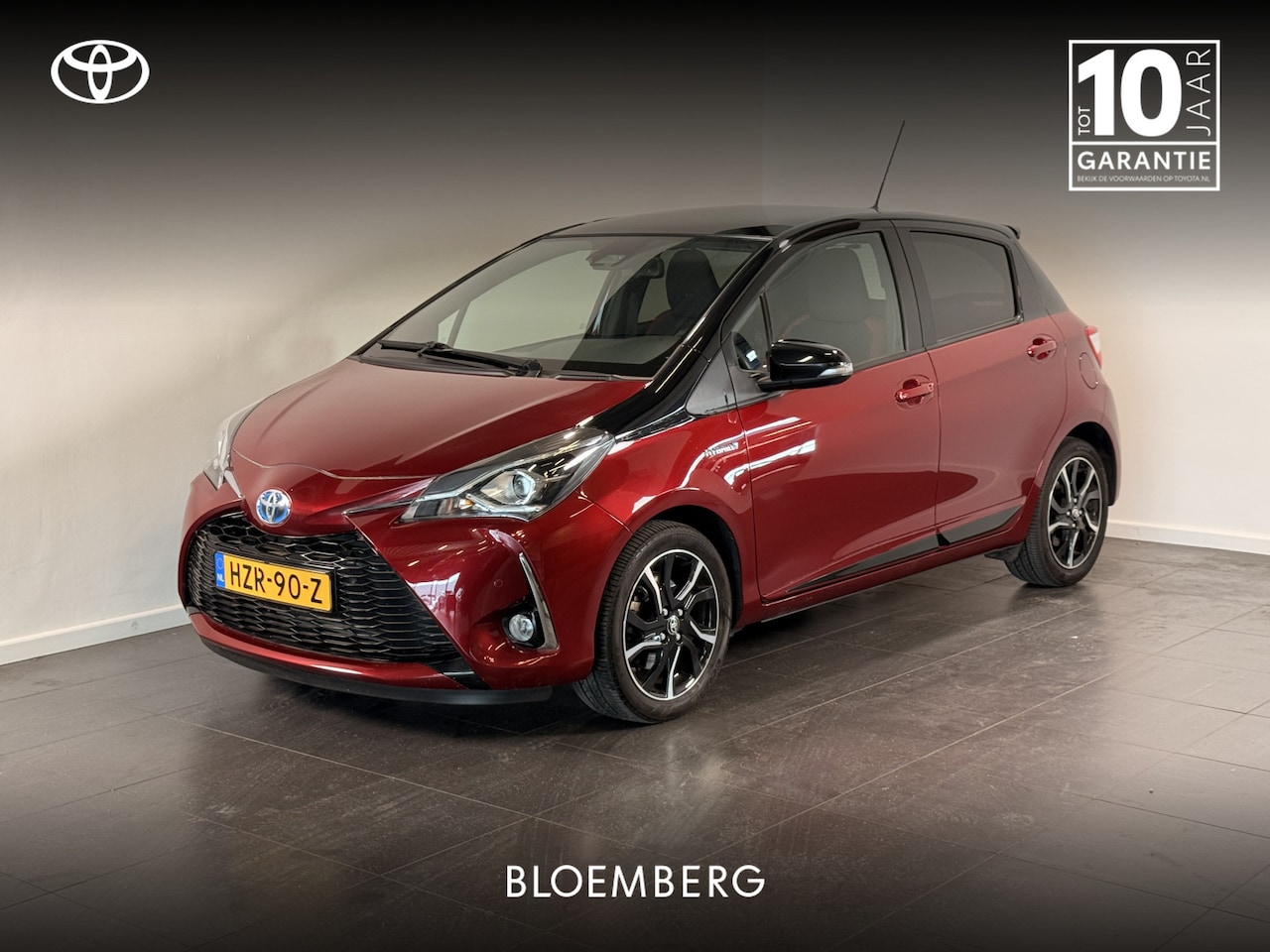 Toyota Yaris - 1.5 Hybrid Bi-Tone | Panoramadak | Stoelverwarming | - AutoWereld.nl