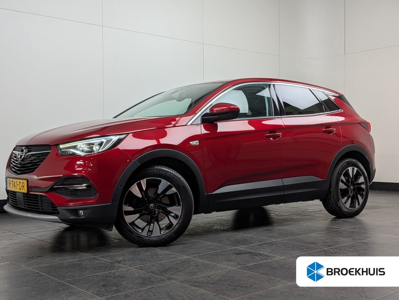 Opel Grandland X - 1.2 Turbo Business Elegance l Trekhaak l Riem Vervangen l Apple Car play/Android l Navigat - AutoWereld.nl