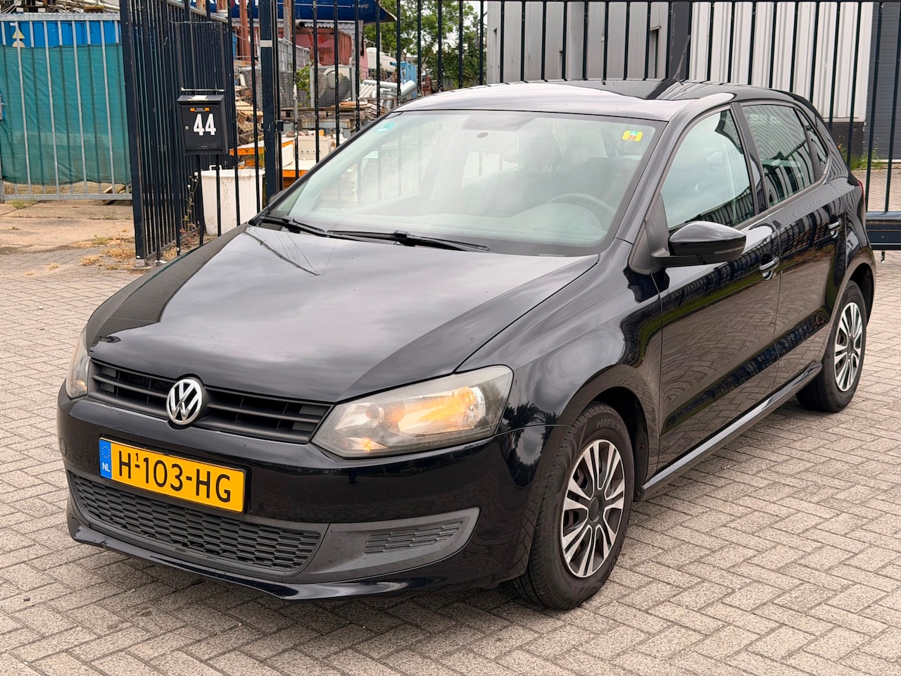 Volkswagen Polo - 1.2-12V Trendline Airco Navi 5 Deurs - AutoWereld.nl