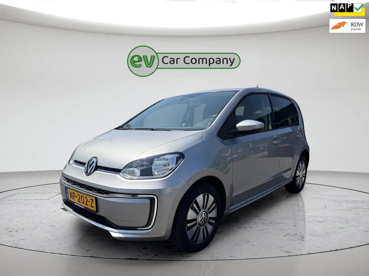 Volkswagen e-Up! - E-up! | SOH 91% | Stoelverwarming | CCS opladen - AutoWereld.nl