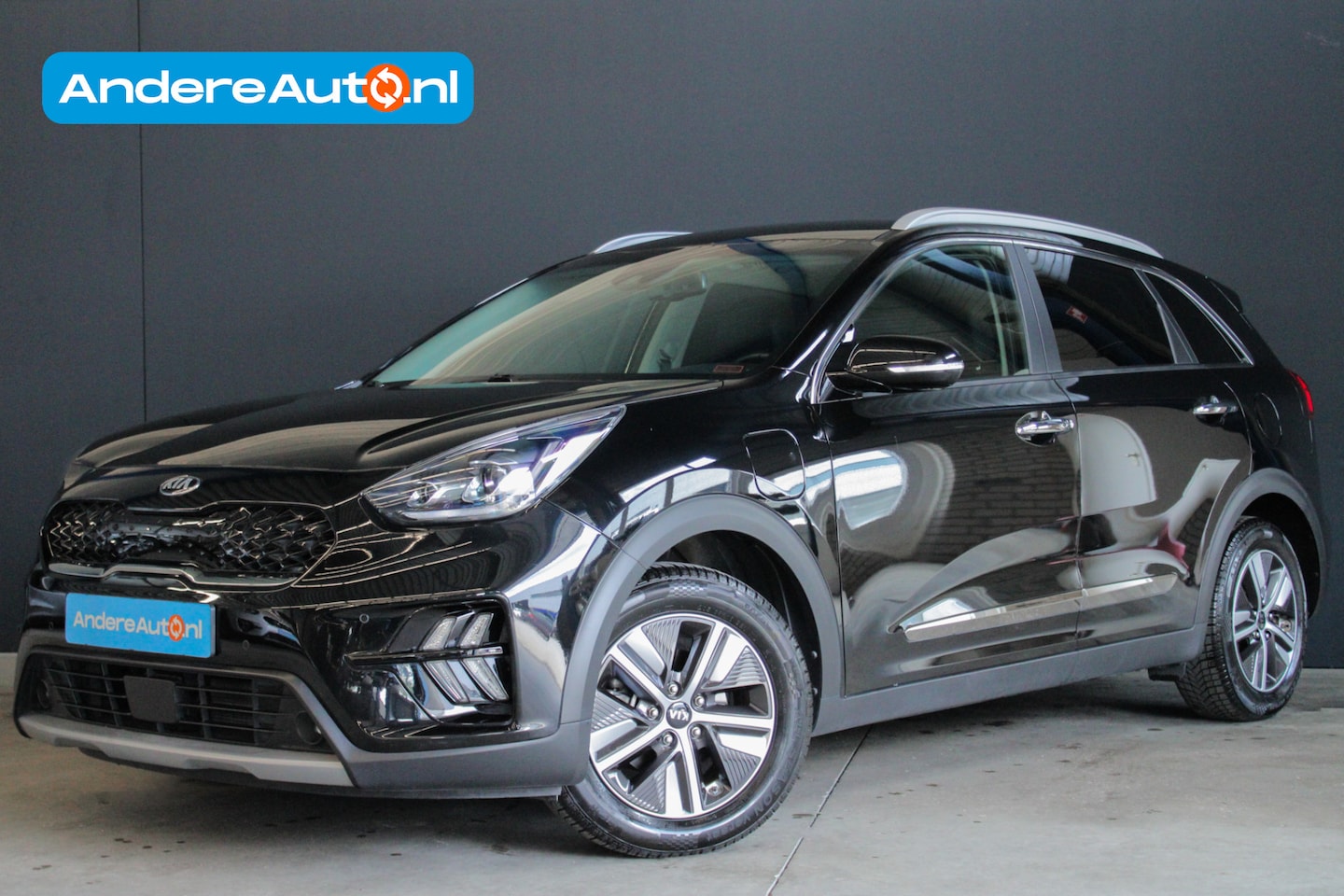 Kia Niro - 1.6 GDi PHEV ExecutiveLine |dealer onderhouden|all season|leder|memory|stoelventilatie| - AutoWereld.nl