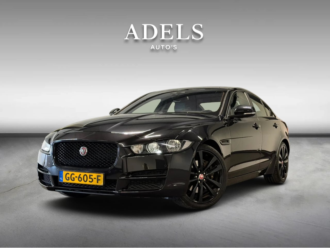 Jaguar XE - 2.0 Portfolio HUD Leder NL Auto NAP - AutoWereld.nl