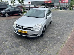 Opel Astra - 1.8 Enjoy