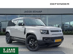 Land Rover Defender 110 - 2.0 P300e 110 Dynamic Edition | DEMO | Zeer compleet | Gekoelde voorstoelen | Elektr. trek