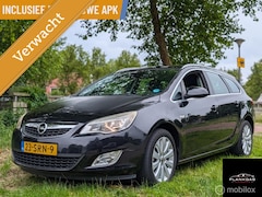 Opel Astra Sports Tourer - 1.4 Turbo Cosmo