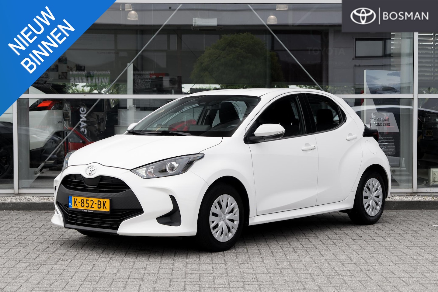 Toyota Yaris - 1.0 VVT-i Active 1.0 VVT-i Active - AutoWereld.nl