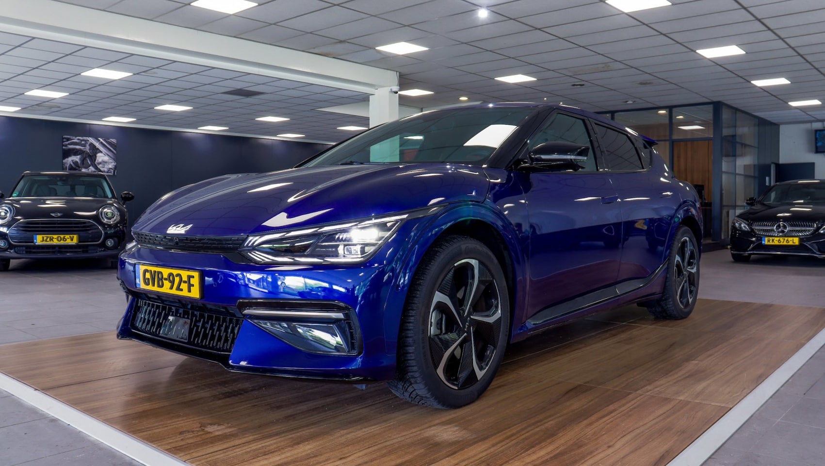 Kia EV6 - GT-Line 77.4 kWh 360/Meridian/Trekhaak/Stoelkoeling/Stuurverwarming - AutoWereld.nl