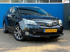 Toyota Avensis Wagon - 1.6 VVTi Business|Navi|Climate