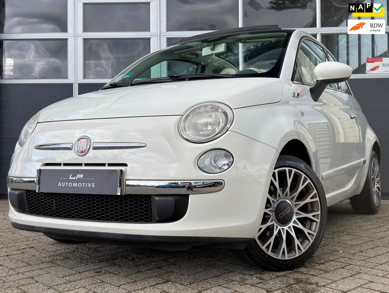 Fiat 500 C - 0.9 TwinAir Lounge / NL-auto / NAP / APK+Beurt - AutoWereld.nl
