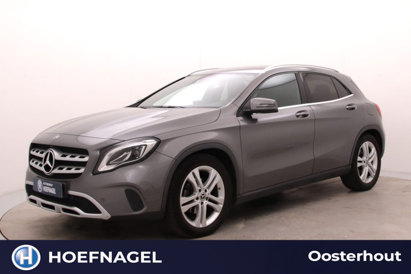 Mercedes-Benz GLA-Klasse - 180 Business Solution Plus Upgrade Edition | Automaat | Cruise control | Stoelverwarming | - AutoWereld.nl
