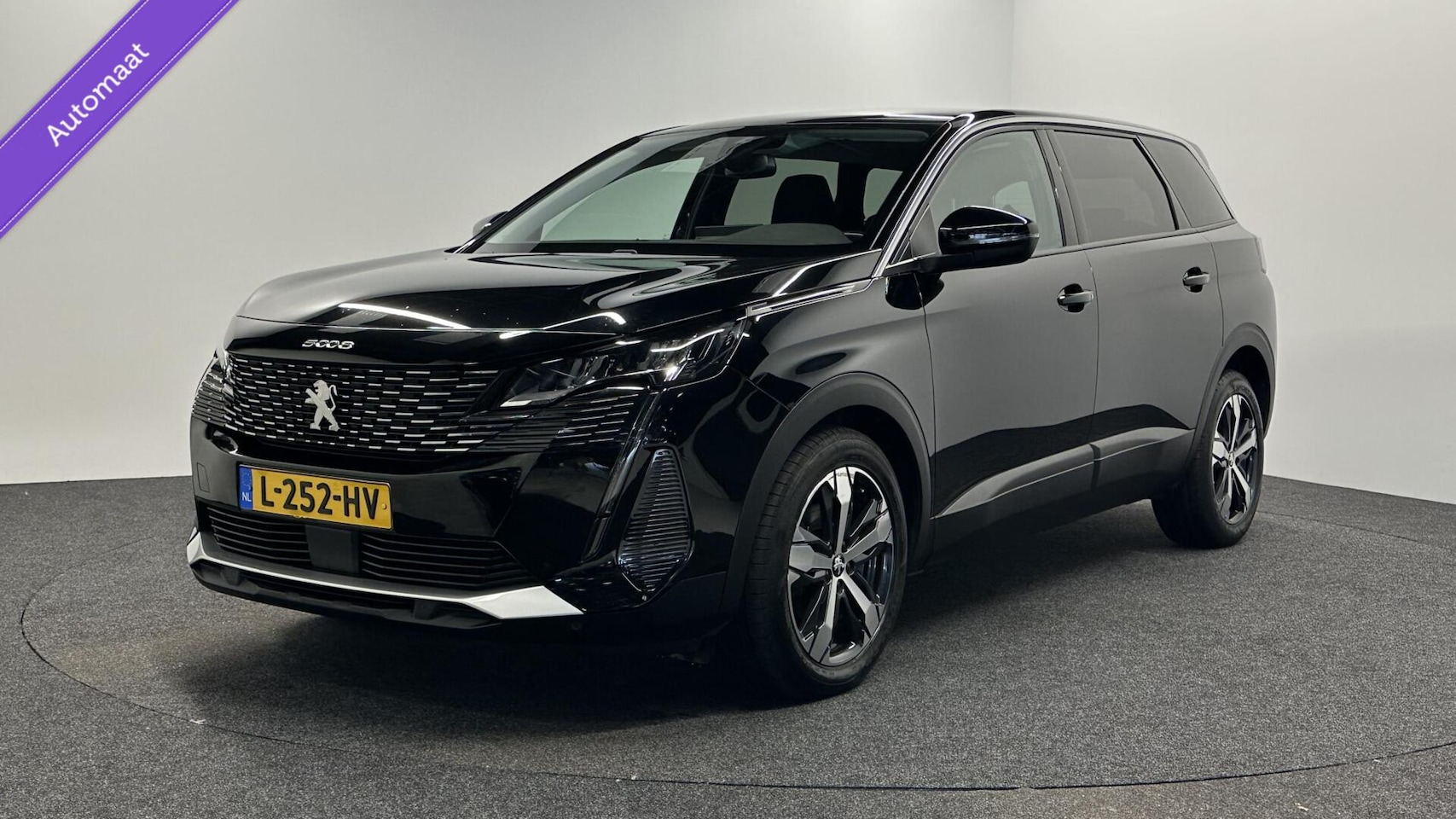 Peugeot 5008 - 1.2 PureTech Allure Pack|7 Persoons|Trekhaak|Navi|AppleCarplay|Cruise|Airco| - AutoWereld.nl