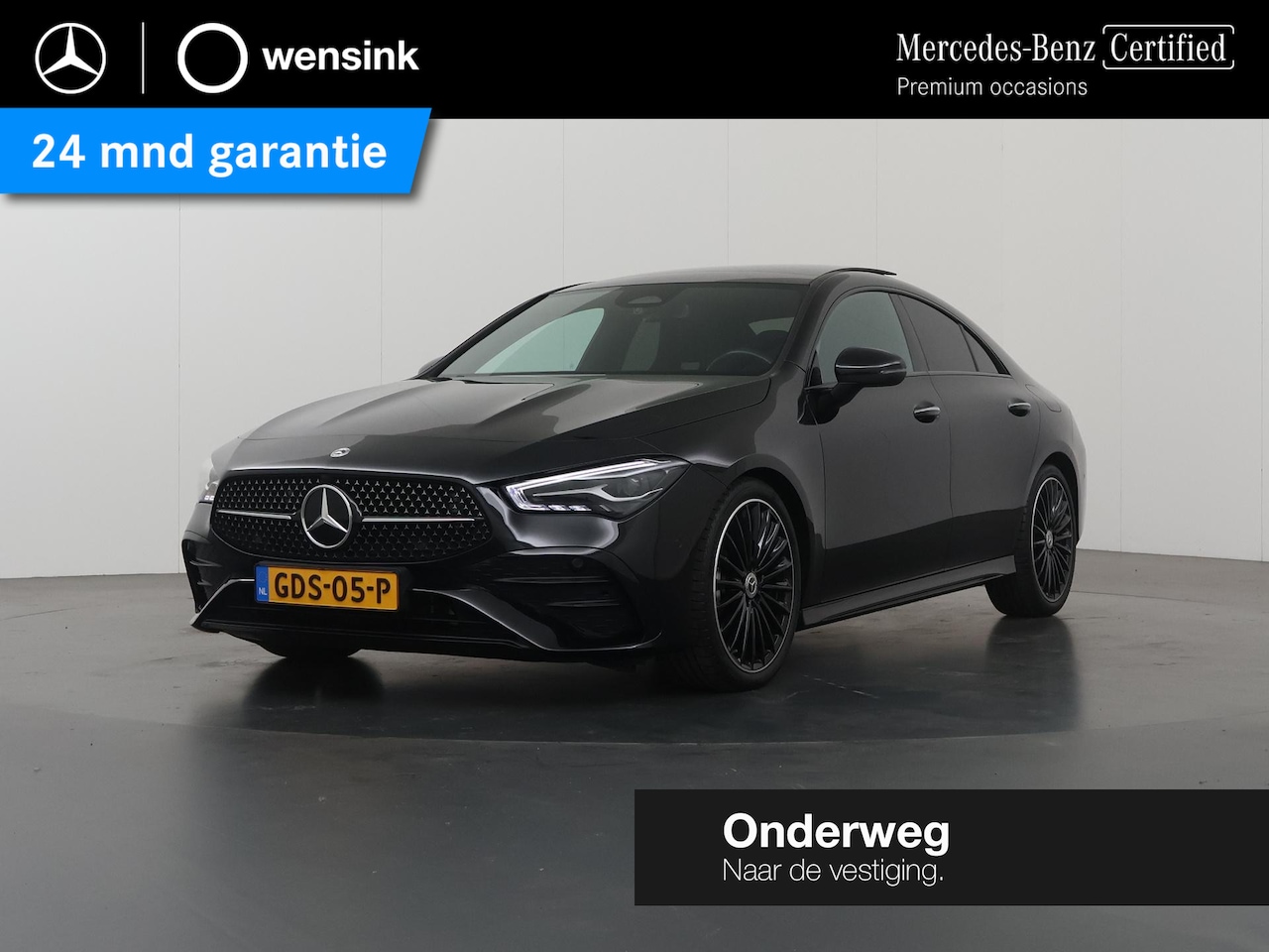 Mercedes-Benz CLA-Klasse - 180 Star Edition AMG Line | Night | Panoramadak | Keyless | 19" lichtmetalen velgen | - AutoWereld.nl