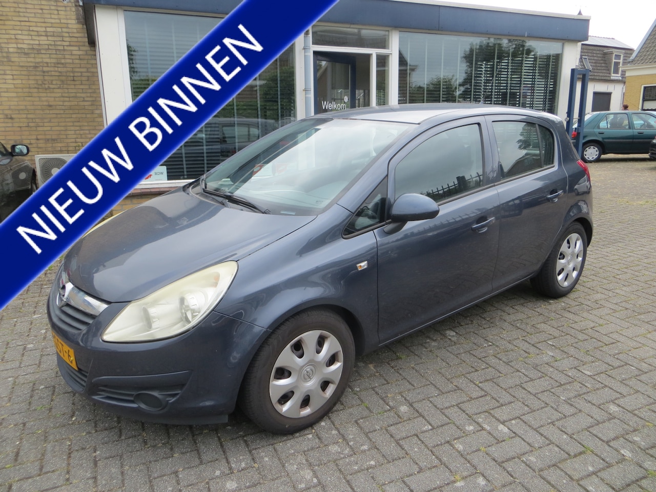 Opel Corsa - 1.2-16V Business-AIRCO-NWE APK!! - AutoWereld.nl