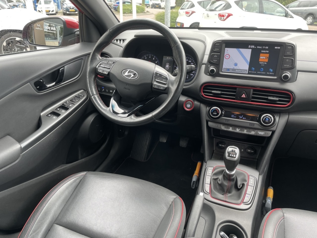 Hyundai Kona - 1.0T Premium*RIJKLAARPRIJS*