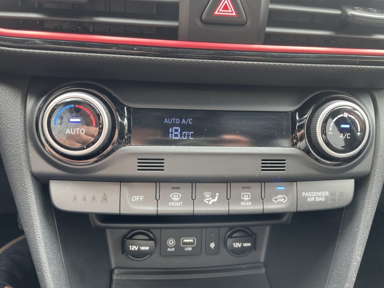 Hyundai Kona - 1.0T Premium*RIJKLAARPRIJS*