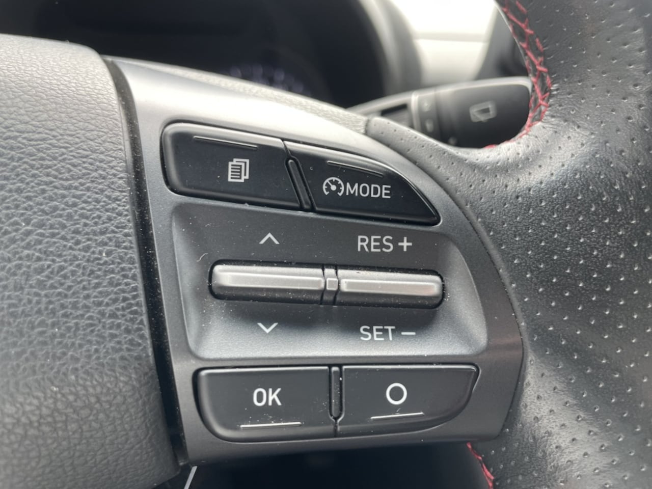 Hyundai Kona - 1.0T Premium*RIJKLAARPRIJS*