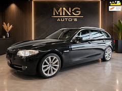BMW 5-serie Touring - 523i|6 Cilinder|Leder|Flippers|NL|NAP|