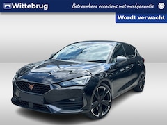 CUPRA Leon - 1.4 TSI eHybrid 245pk PHEV Performance DSG Automaat Kuipstoelen / 19"LM velgen / Navigatie