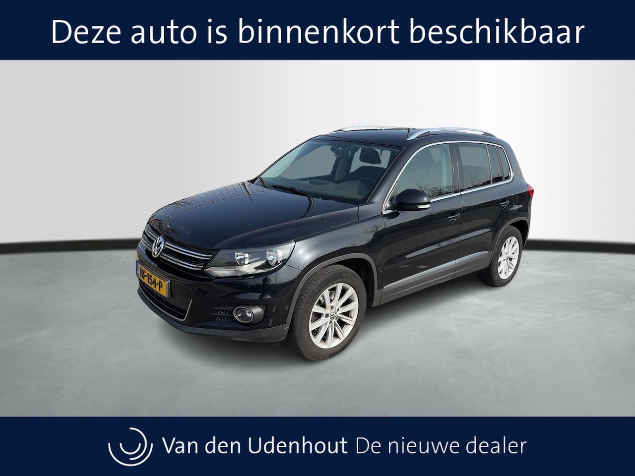 Volkswagen Tiguan - 1.4 TSI Sport&Style / 1e Eigenaar ! / Trekhaak / Navigatie - AutoWereld.nl