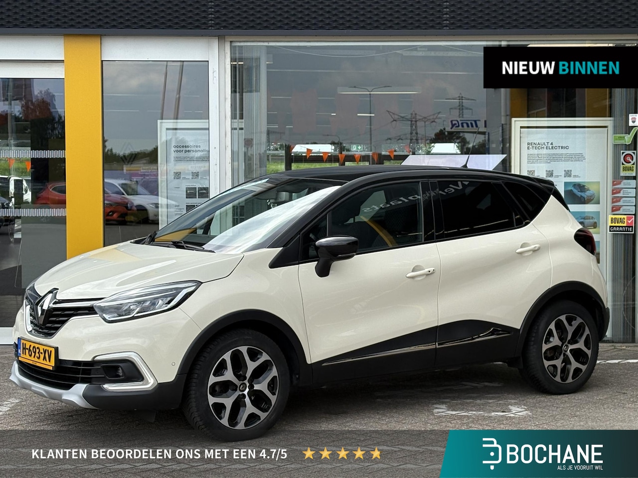 Renault Captur - 1.3 TCe Intens | Navigatie | Panorama dak | Achteruitrijcamera | LED | DAB | Climate Contr - AutoWereld.nl