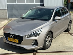Hyundai i30 - 1.6 CRDi Comfort | NAVI | CLIMA |