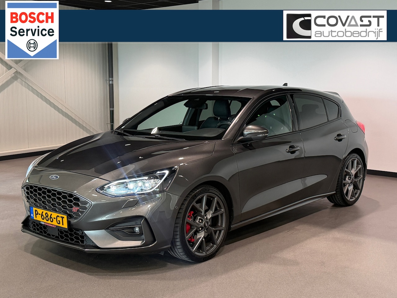 Ford Focus - 2.3 EcoBoost ST-3 Bang&Olufsen|Miltek|Trekhaak|Nieuwstaat! - AutoWereld.nl
