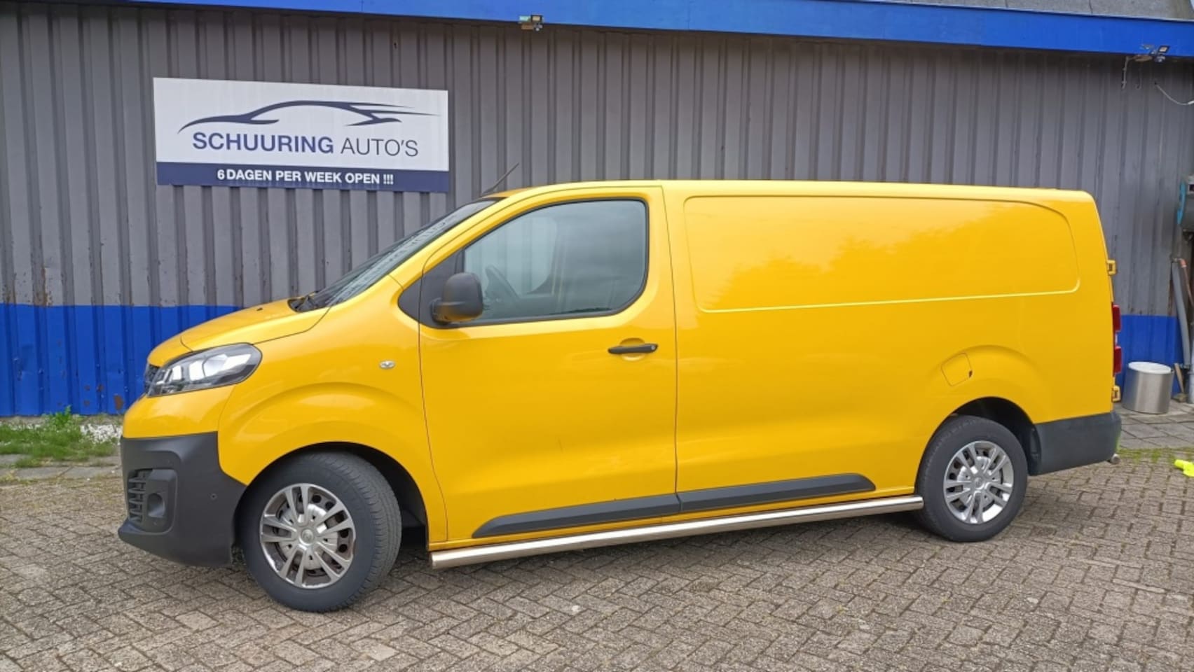 Opel Vivaro - 2.0 CDTI L2H1 Edit. Automaat Navi - AutoWereld.nl