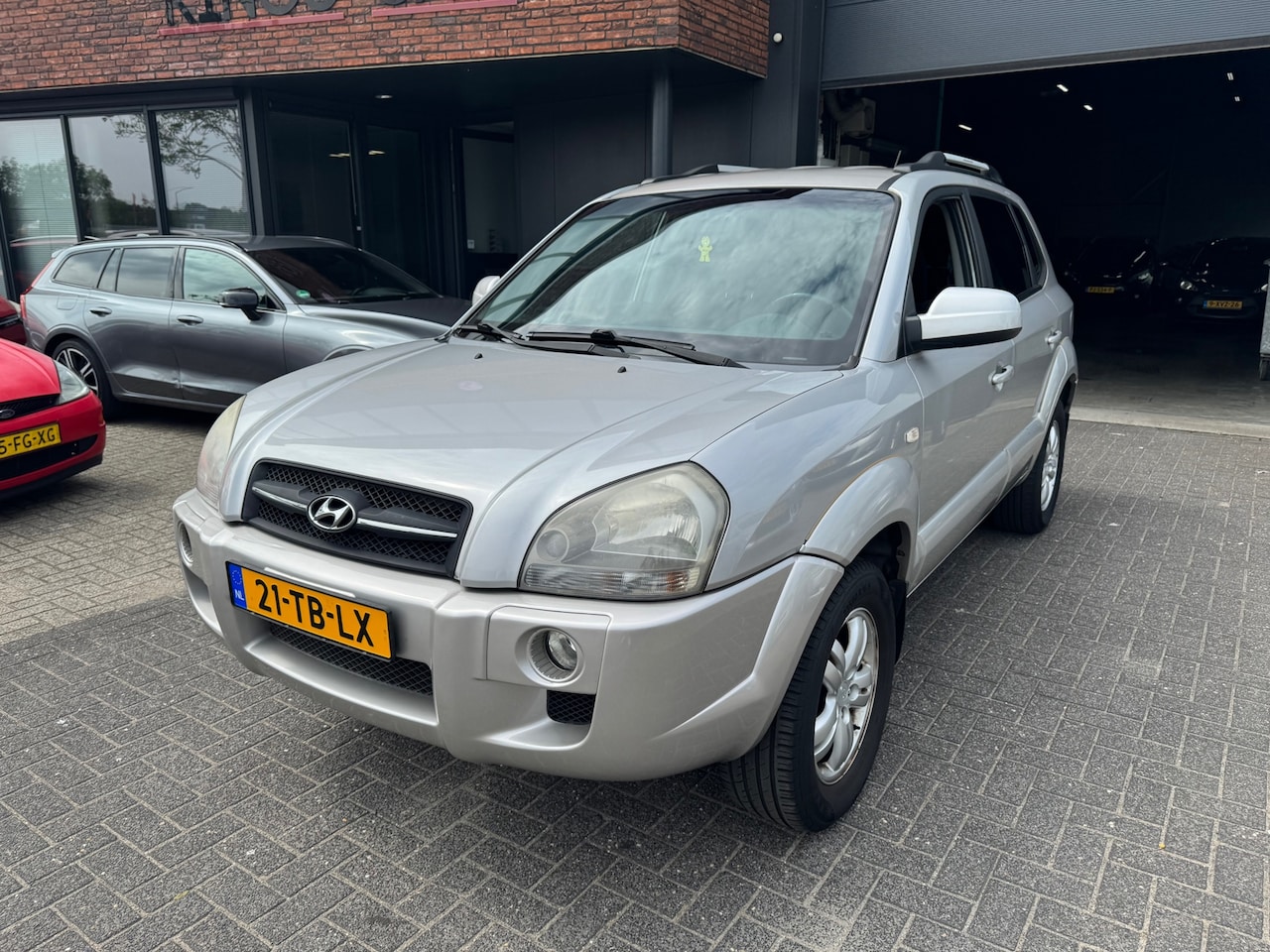 Hyundai Tucson - 2.0i Style CLIMA PDC TREKHAAK NIEUWE APK ORIG NL NAP - AutoWereld.nl