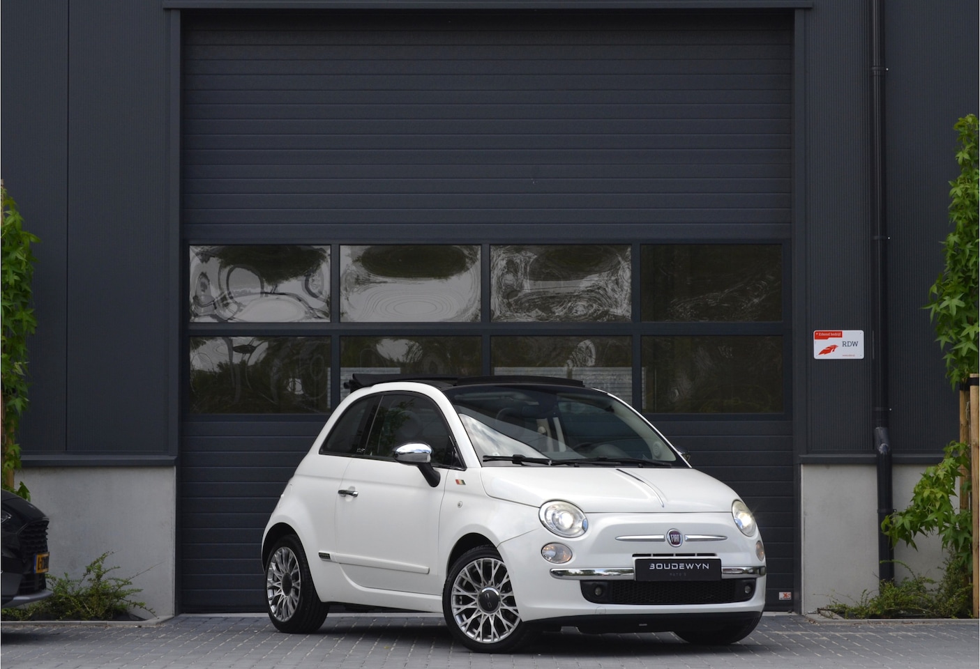 Fiat 500 C - 0.9 TwinAir Lounge NAP | Automaat | Parkeersensoren - AutoWereld.nl