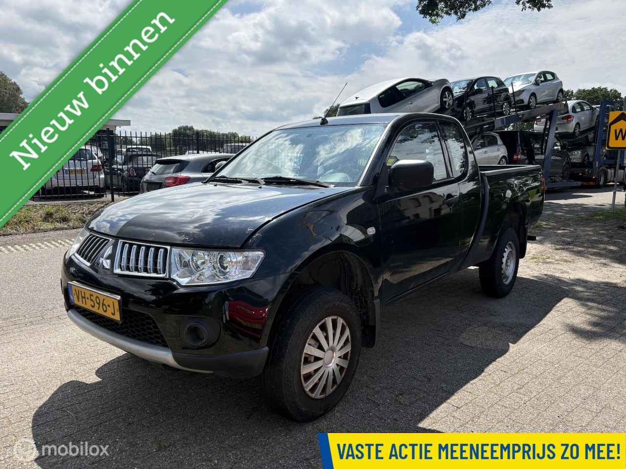 Mitsubishi L 200 - 4x4 2.5 DI-D Club Cab Invite MOTORSCHADE !!!! - AutoWereld.nl