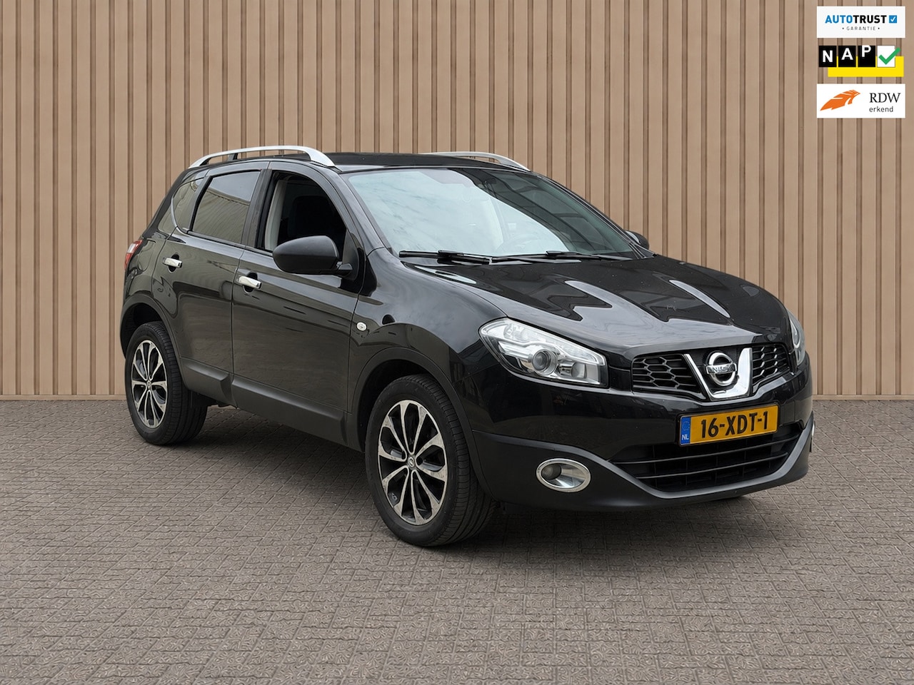 Nissan Qashqai - 1.6 Visia+Airco+Cruise+Trekhaak+NAP - AutoWereld.nl