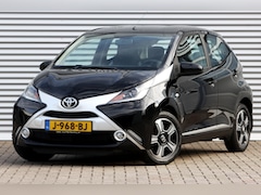 Toyota Aygo - 1.0 VVT-i x-clusiv