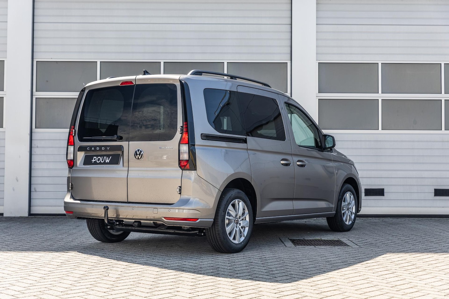 Volkswagen Caddy - Kombi 1.5 TSI 150pk Hybride Life | Styling Pakket | Trekhaak Wegklapbaar - AutoWereld.nl