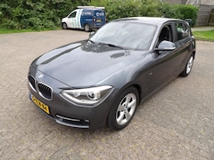 BMW 1-serie - 114i EDE Corporate Lease Edition navi airco