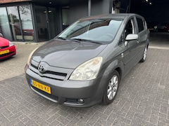 Toyota Corolla Verso - 1.8 VVT-i Luna 7PERS AUTOMAAT TOP ONDERHOUDEN RIJDT GOED