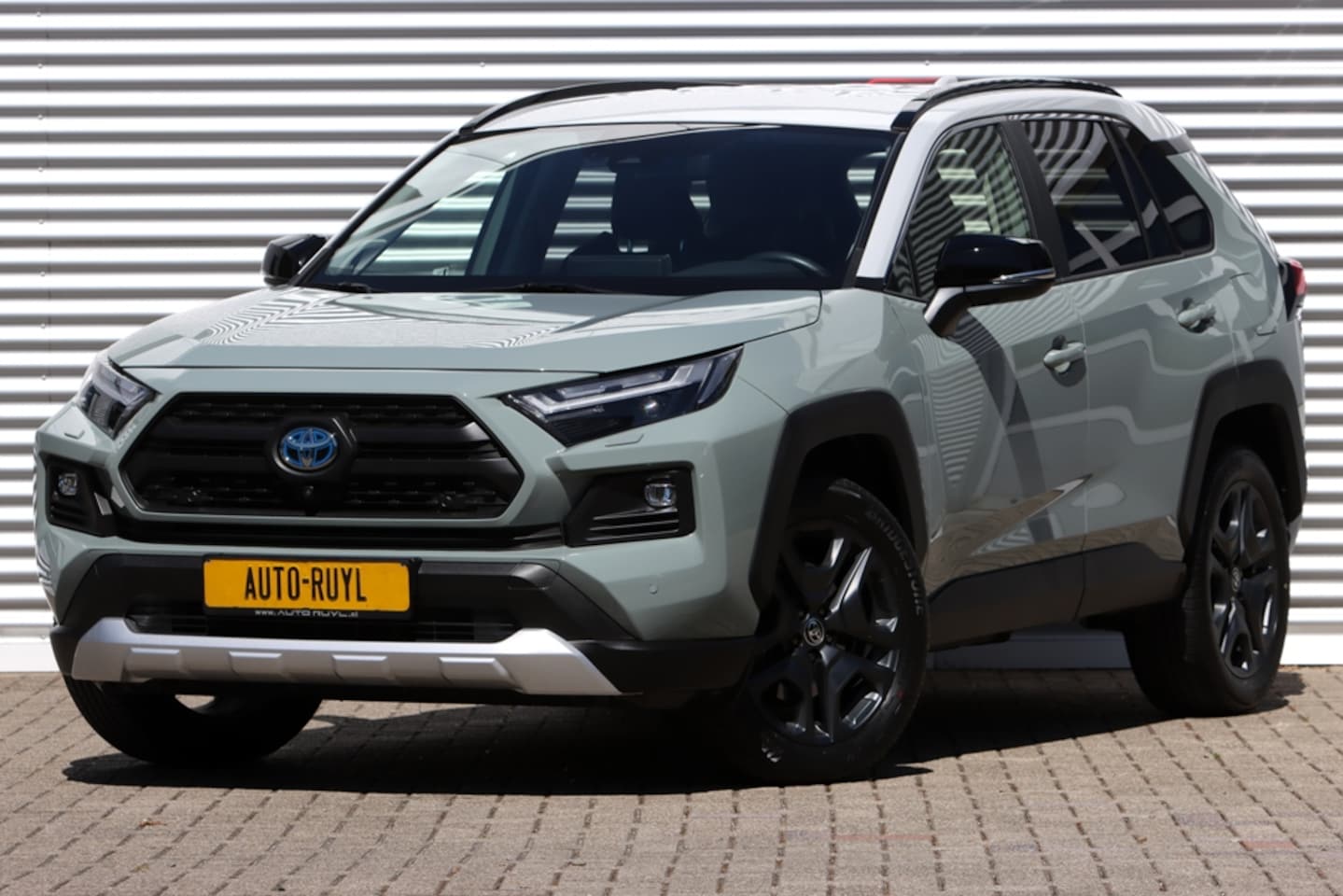 Toyota RAV4 - 2.5 Hybrid AWD Ulitmate Adventure - AutoWereld.nl