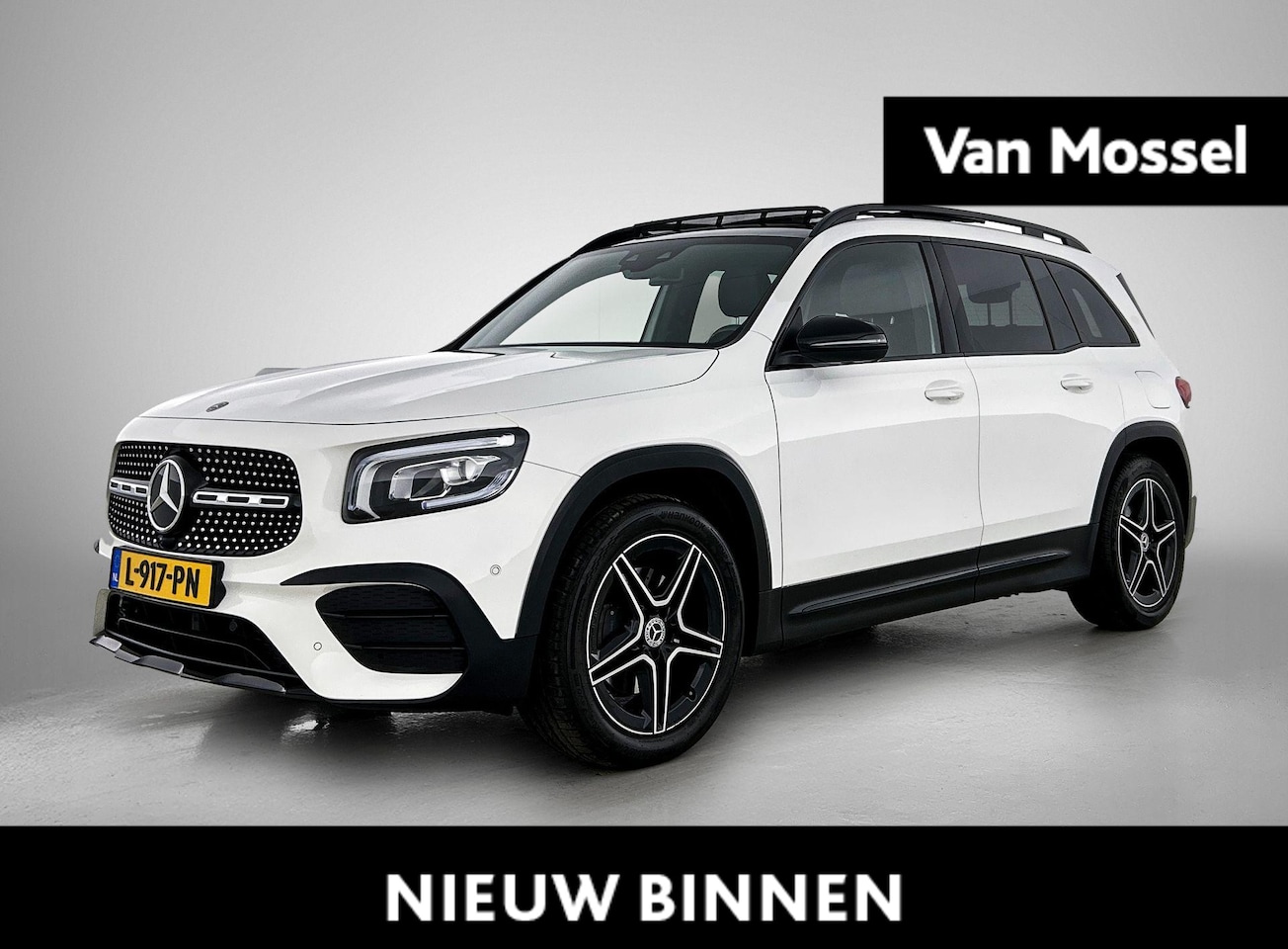 Mercedes-Benz GLB - 200 Premium Plus | WORDT VERWACHT | Automaat | Sfeerverlichting | Panoramadak | Achteruitr - AutoWereld.nl