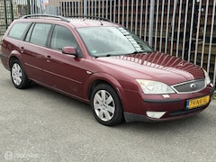 Ford Mondeo Wagon - 1.8-16V First Edition