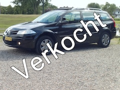 Renault Mégane Grand Tour - 1.4-16V Business Line - Airco - Navigatie - Glasdak