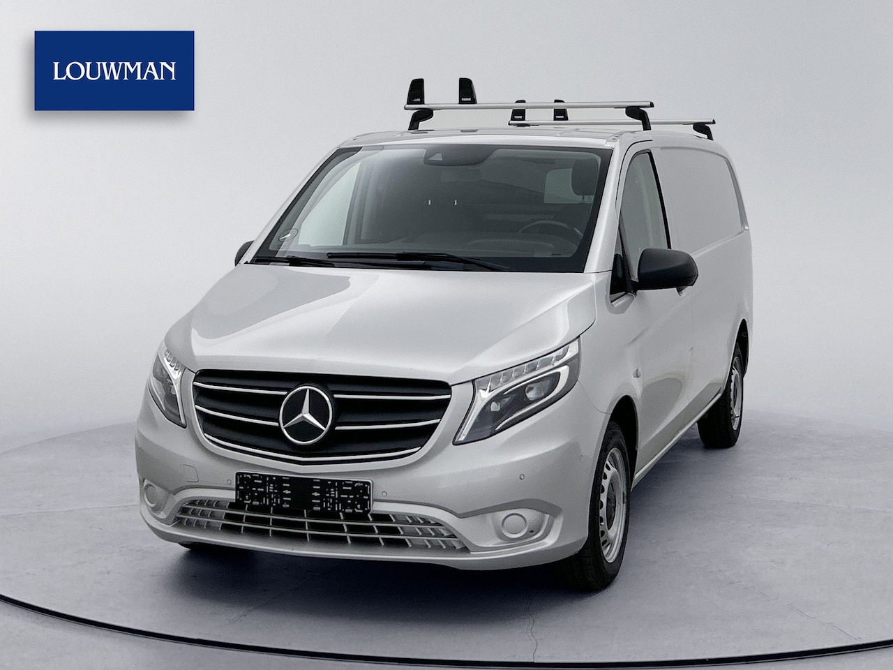 Mercedes-Benz Vito - 116 CDI Lang Automaat Distronic Navigatie Stoelverwarming Trekhaak Camera - AutoWereld.nl