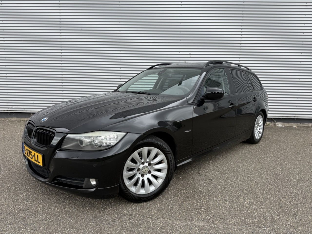 BMW 3-serie Touring - 318i High Executive Pano Leer Cruise Airco Navi PDC - AutoWereld.nl